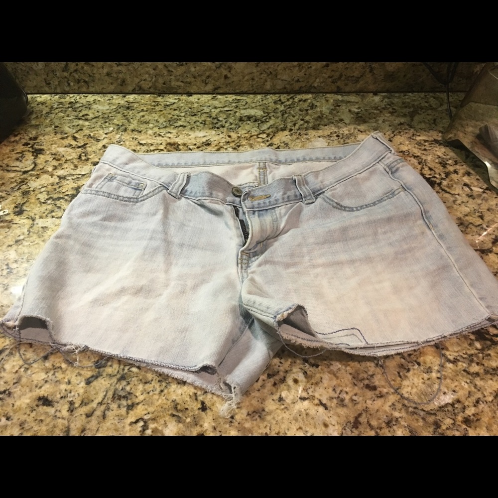 Stone washed shorts